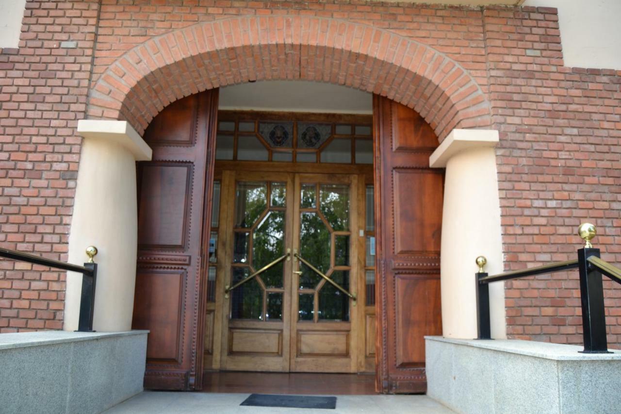 Hotel Villegas 발렌시아 데 돈 후안 외부 사진